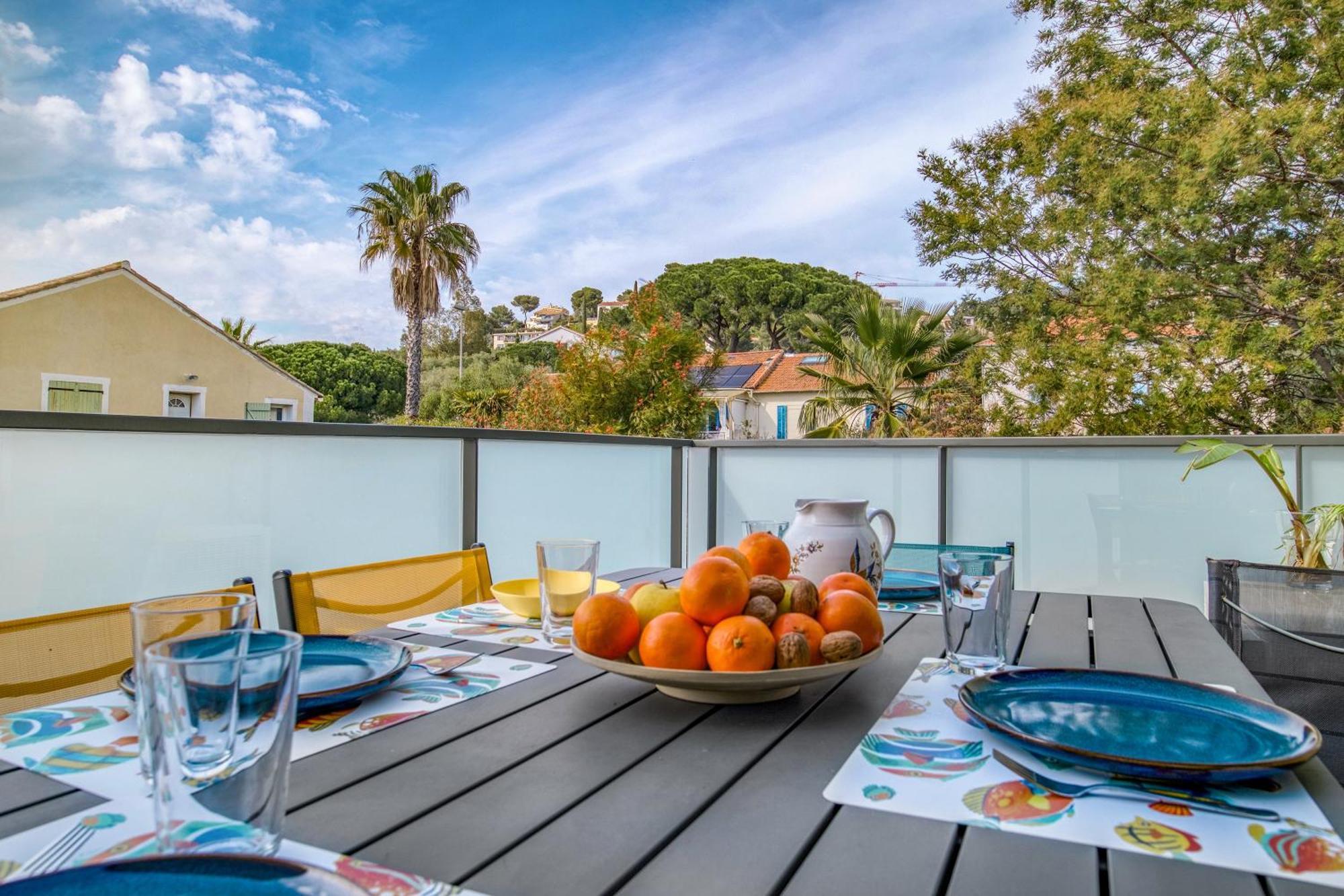 Nouvelle Ere - Appt A Moins D'Un Km De La Plage Le Lavandou Esterno foto